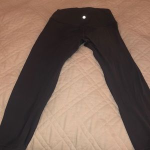 grey cropped lululemon align leggings